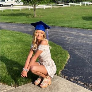 Meet your Posher, Veronica